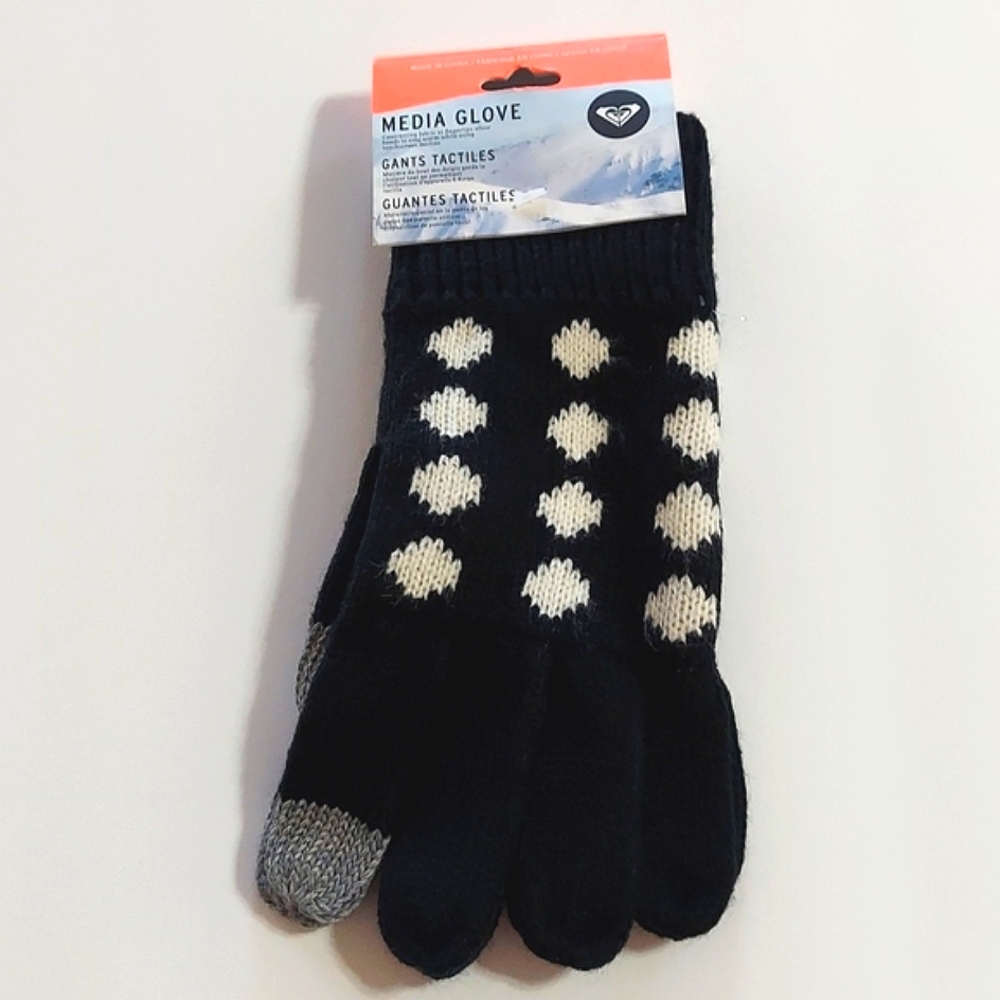 NWT Roxy Mittens Medium Black and White